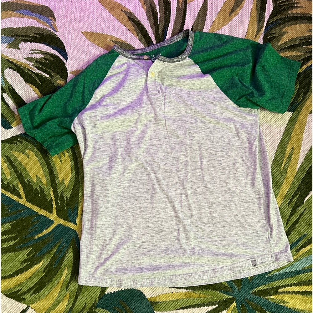 Men’s American eagle shirt